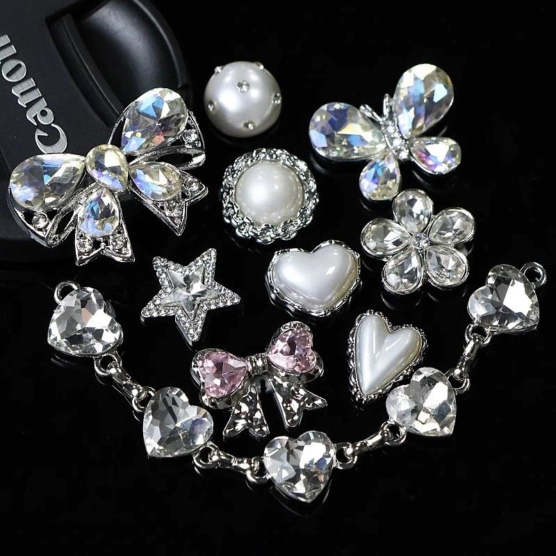 A Wholesaler's Deep Dive into the 2025 Shoe Charm Gold Rush