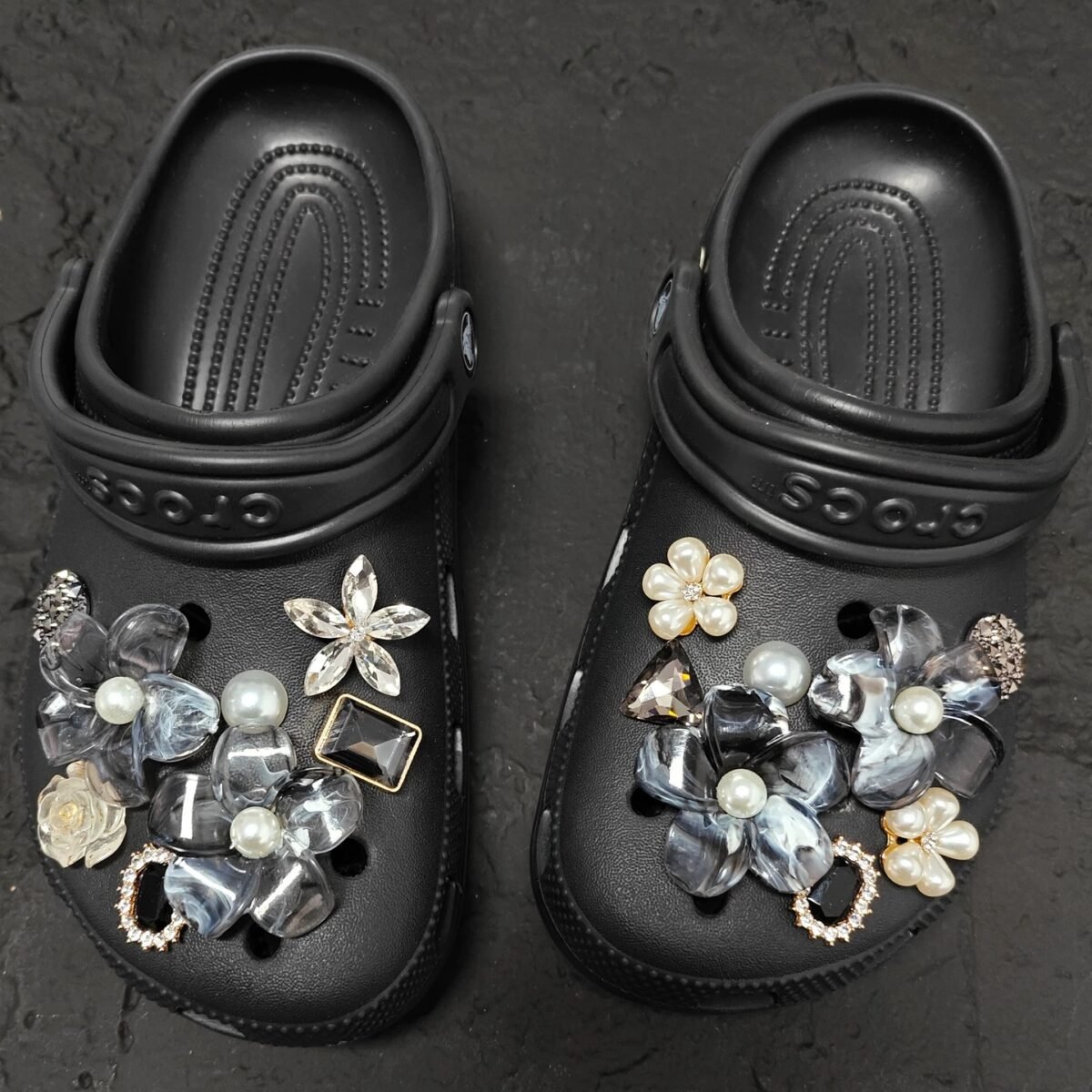clog shoe charms